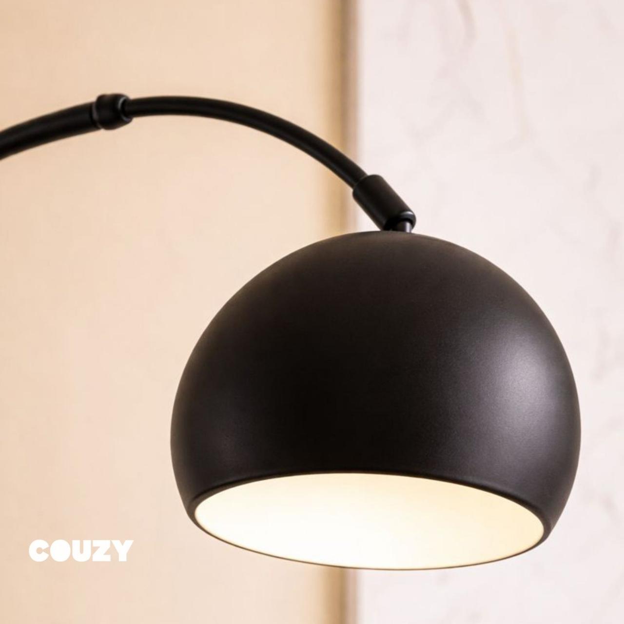 Lampara de piso Moderna Curve.