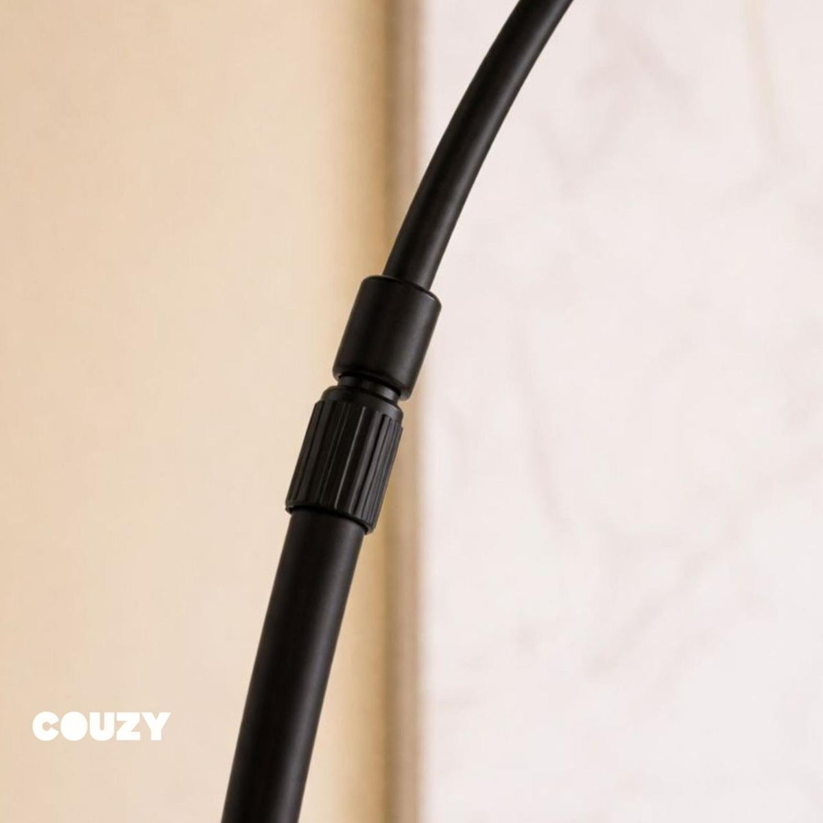 Lampara de piso Moderna Curve.